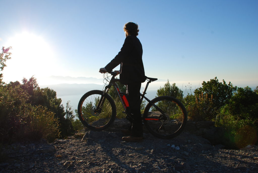 Cinque Terre by EBike • Pako Bike